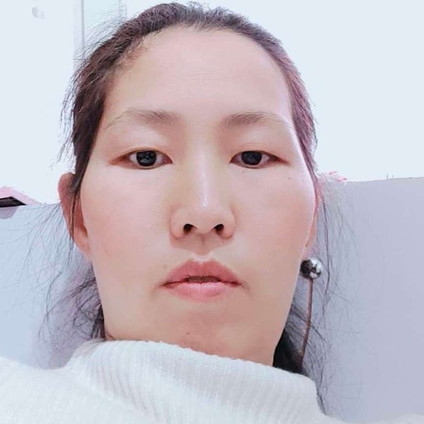 会撒娇等待舞蹈的照片