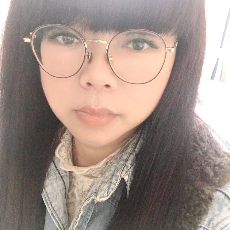 受伤的烟火的照片