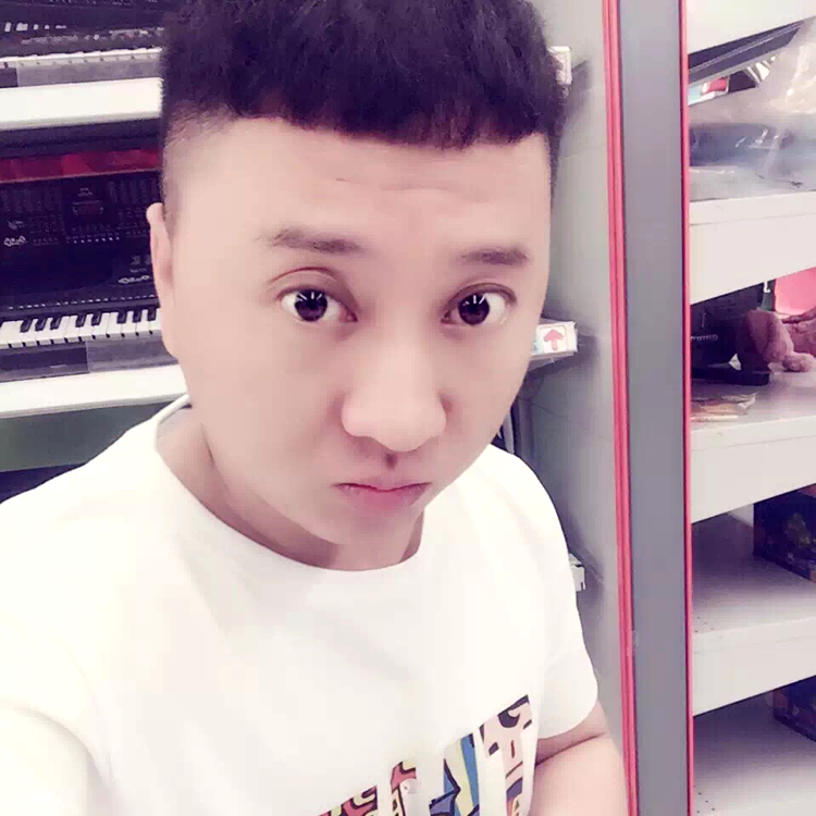 东旭很哇塞的照片