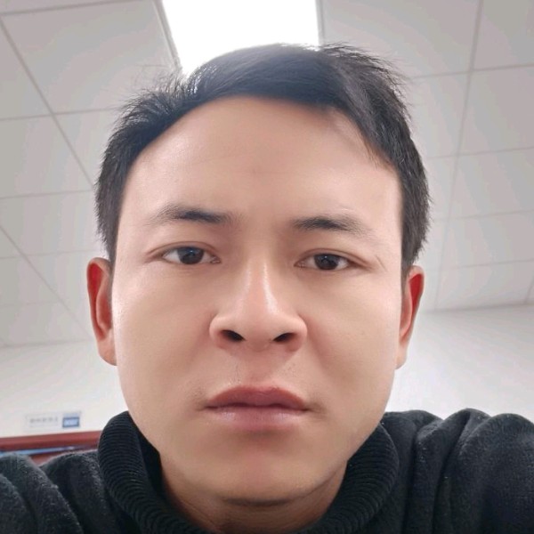 沉静愿百褶裙的照片