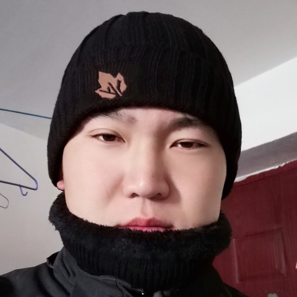 迅速深拥兮颜的照片