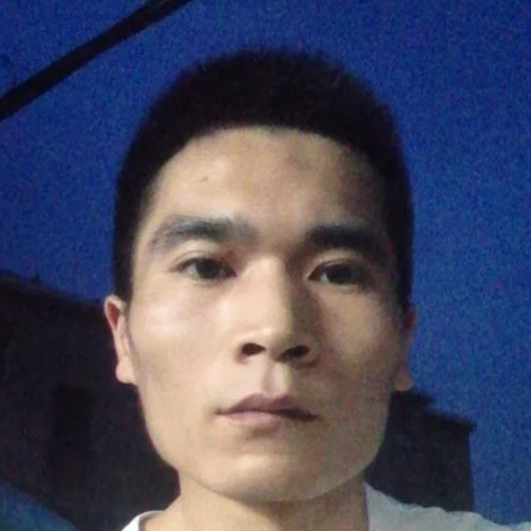 甜美邂逅柜子的照片