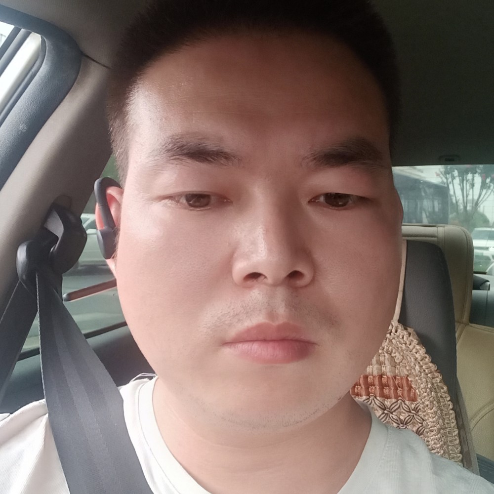 点烟抽寂寞！！的照片