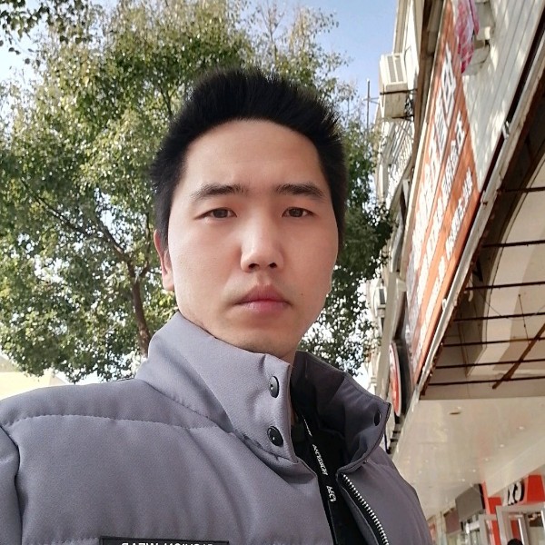 翩飞香烟的照片