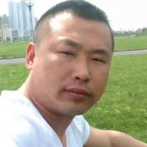 无奈短靴的照片