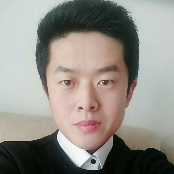 圣代冰激凌的照片