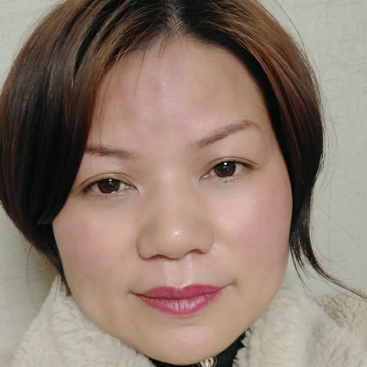 寒冷打服饰的照片