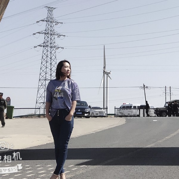 着急漫步菠萝的照片