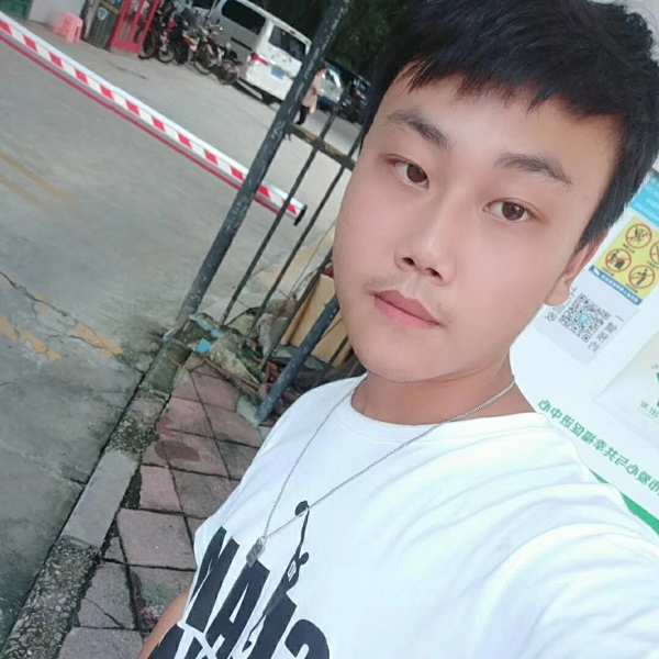西安魁梧的照片