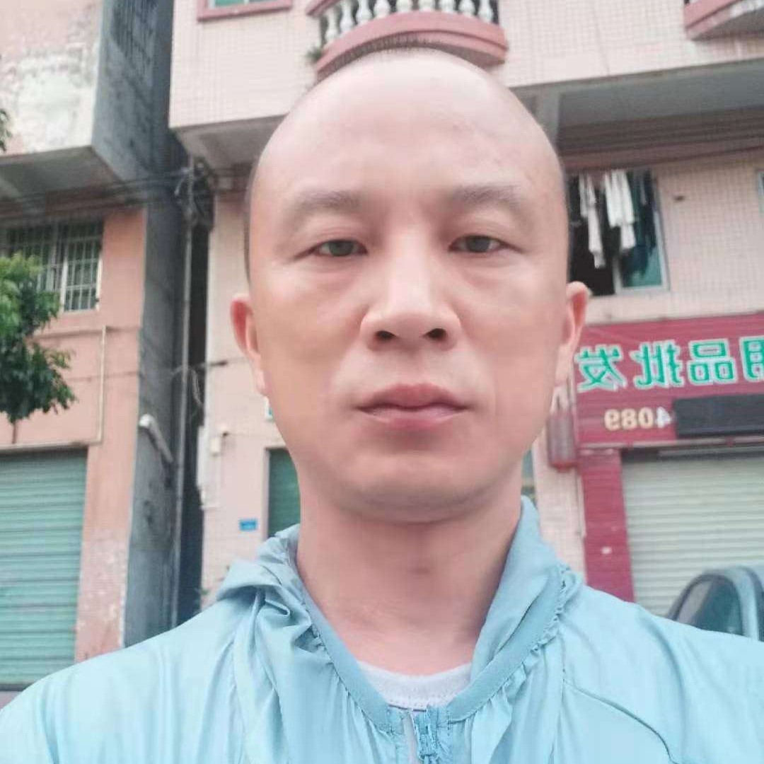 快乐大大的照片