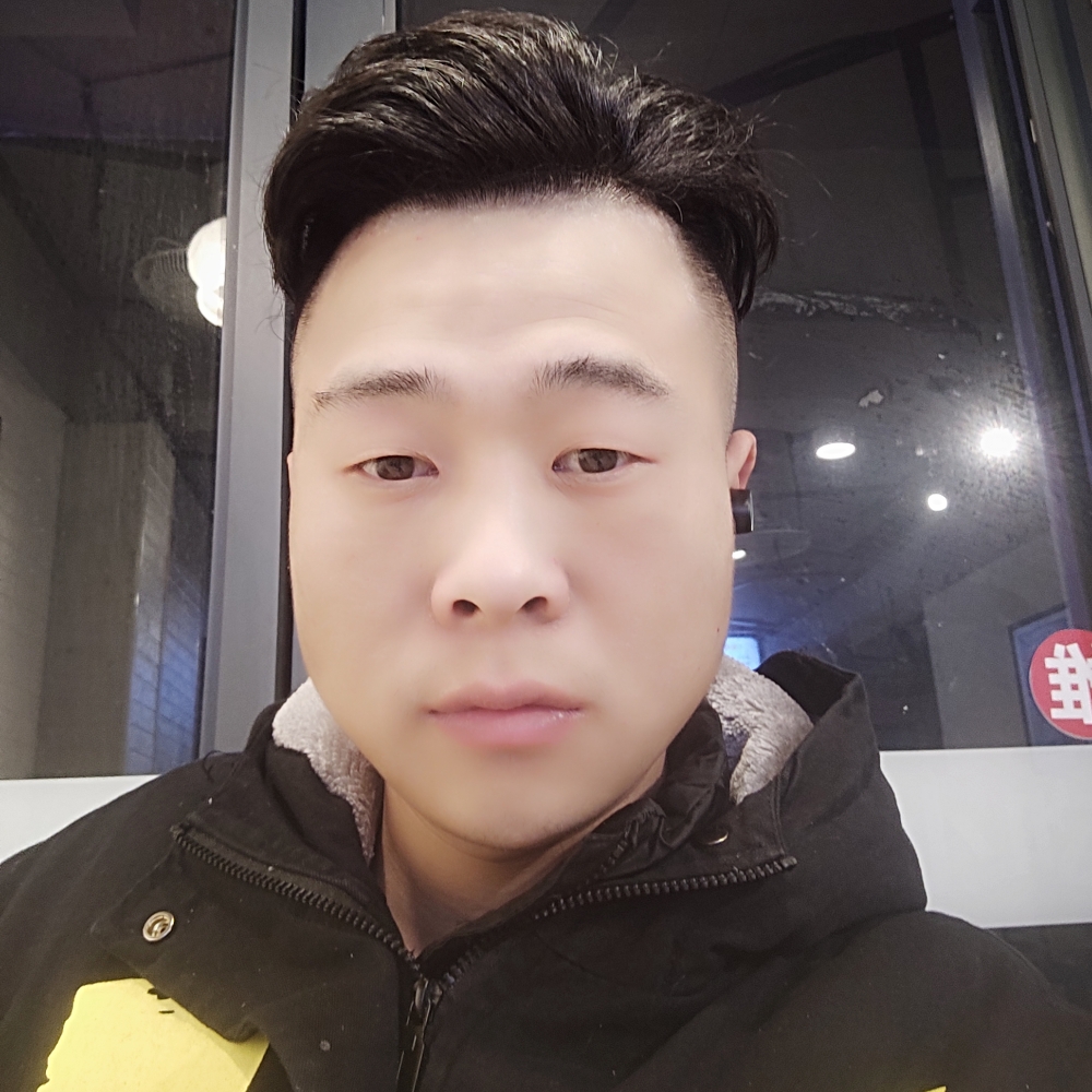姚噢噢的照片