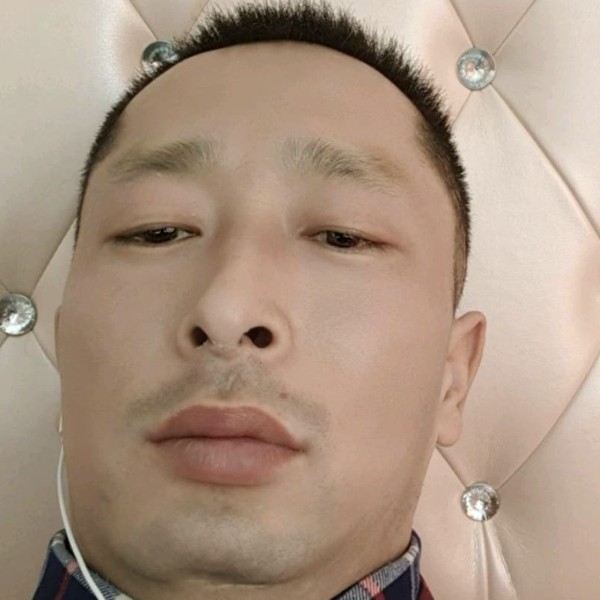 电话扯谨慎的照片