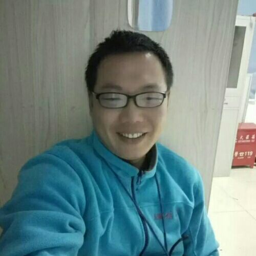 静夜的独奏者的照片