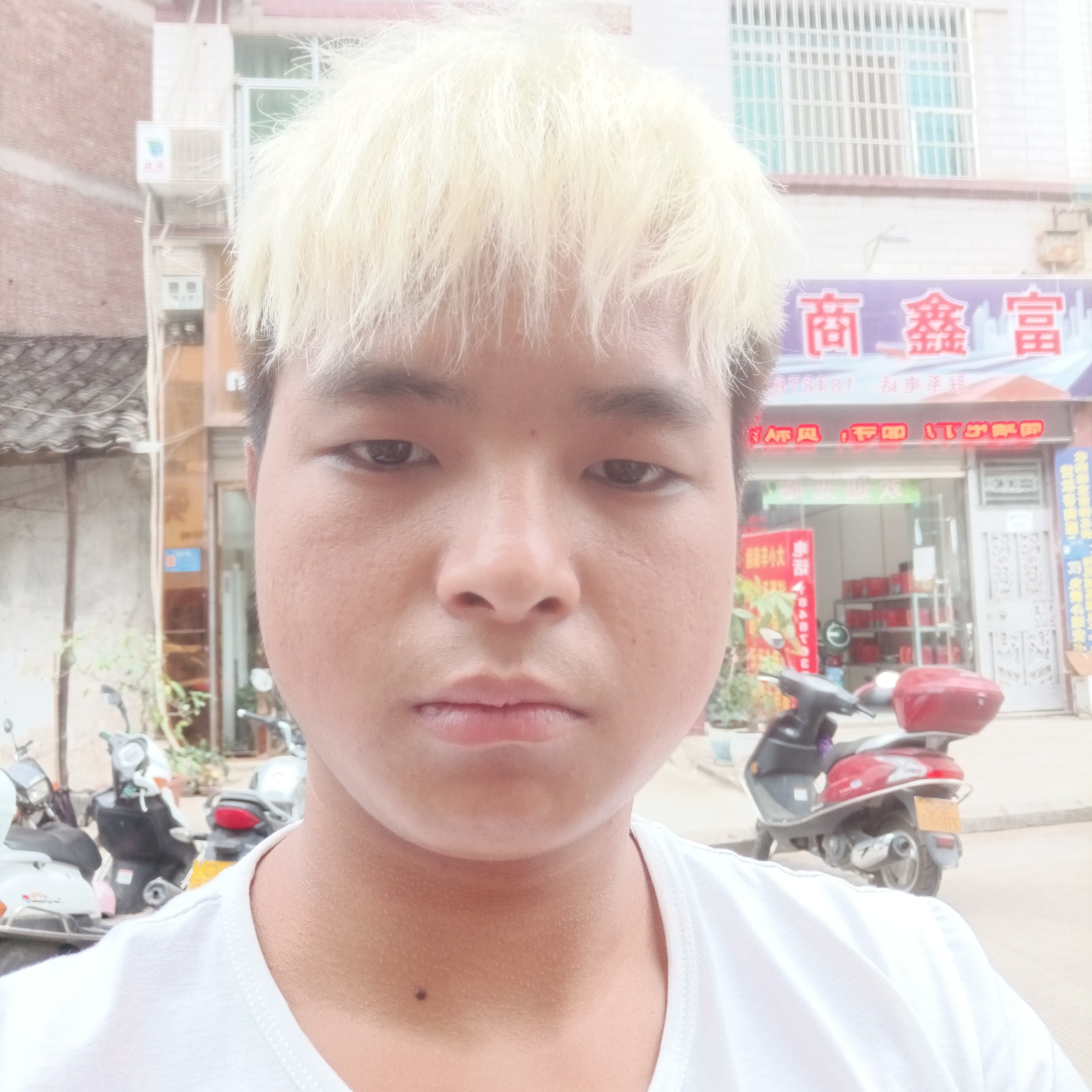 幸福挽手醉梦的照片