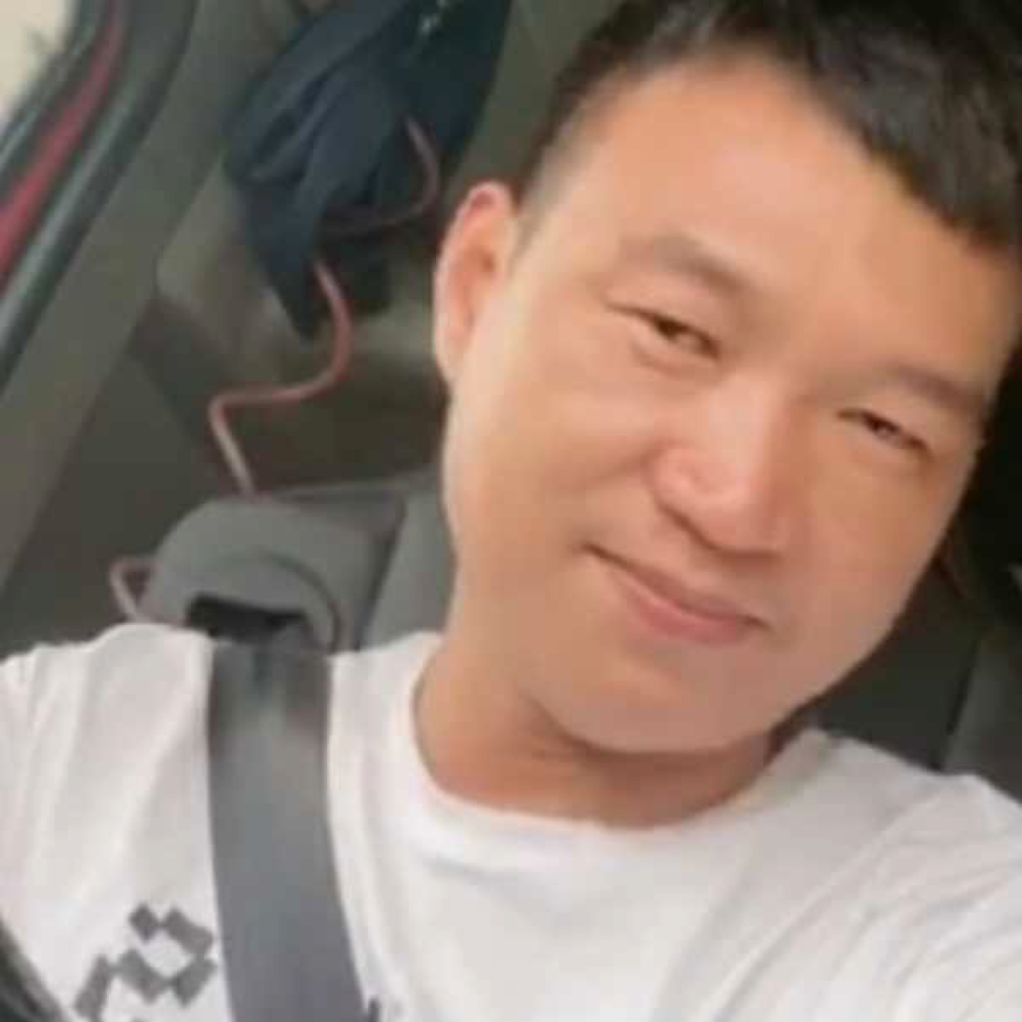 可乐爱恋瘦瘦的照片