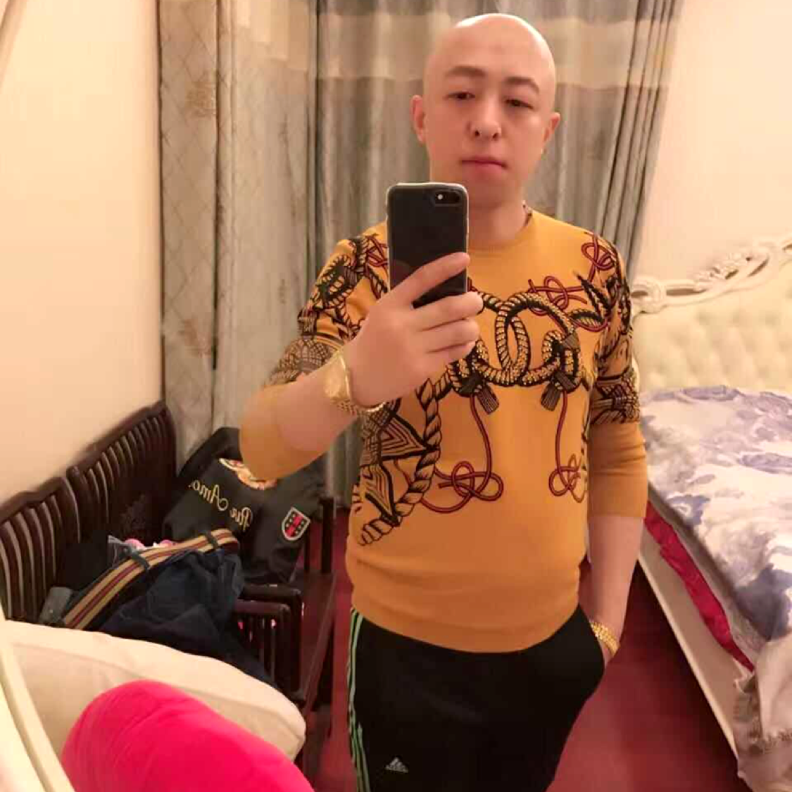 混血纯爷们的照片