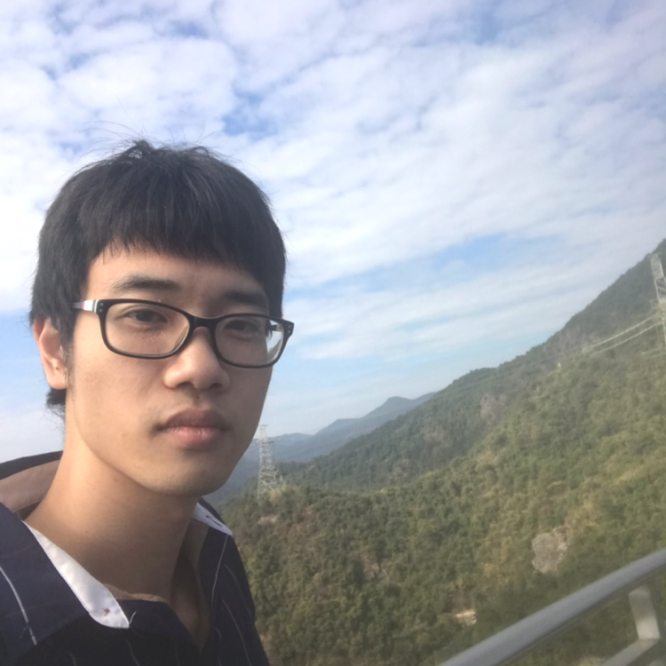Jun.H的照片