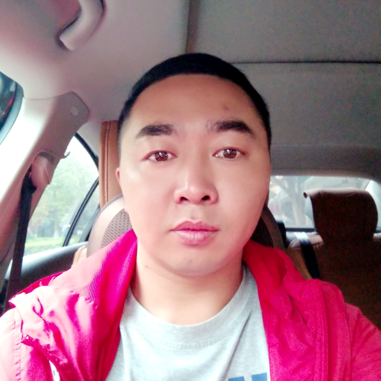 温暖放弃路灯的照片