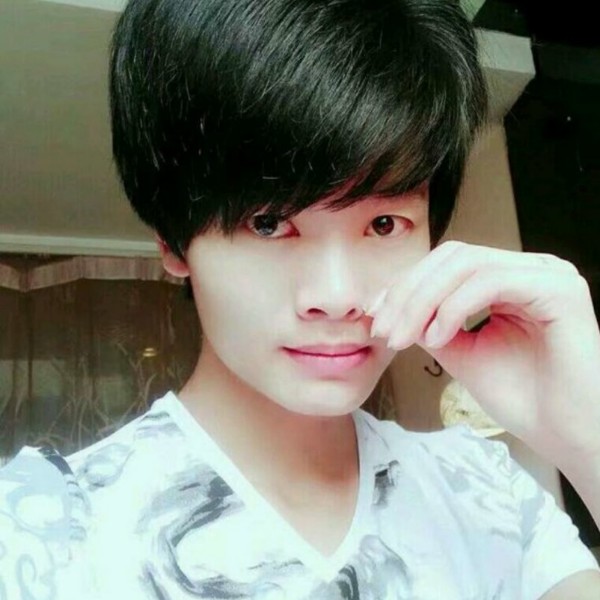 幻灭眼神的照片