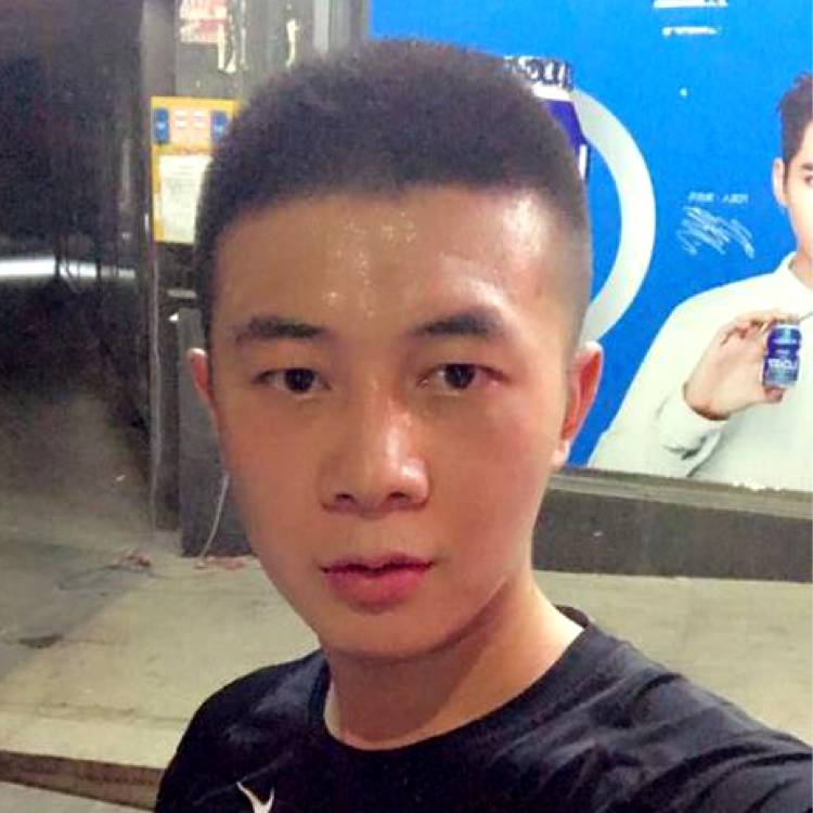 碰撞的艺术的照片
