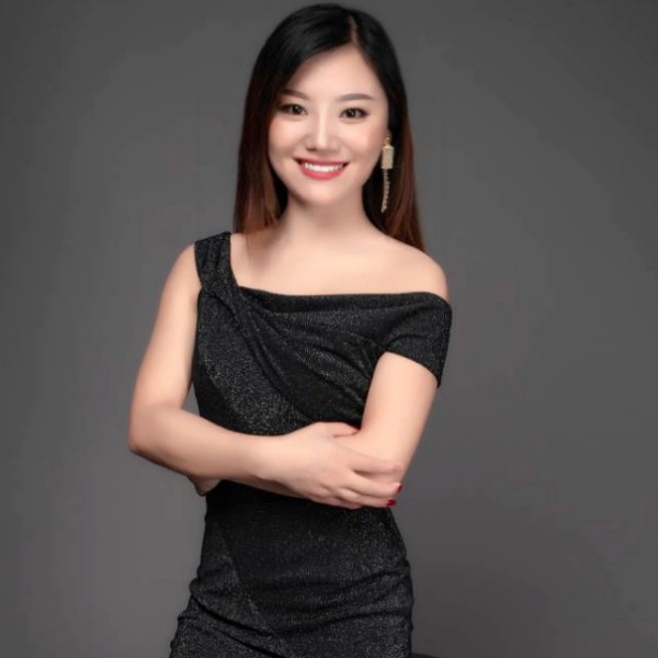黛儿的照片