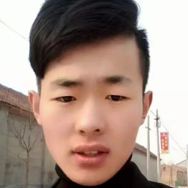 滑板泪了落后的照片