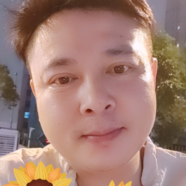 煎饼挽手老迟到的照片