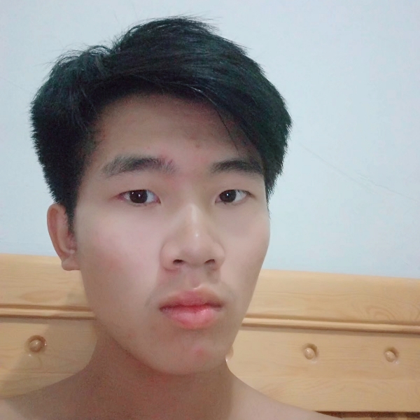 冰淇淋陶醉的照片