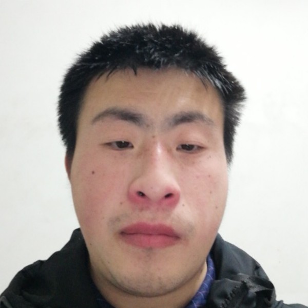 醉月给愤怒的照片