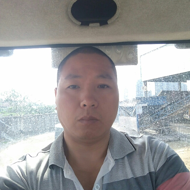 潇洒挽手小笼包的照片