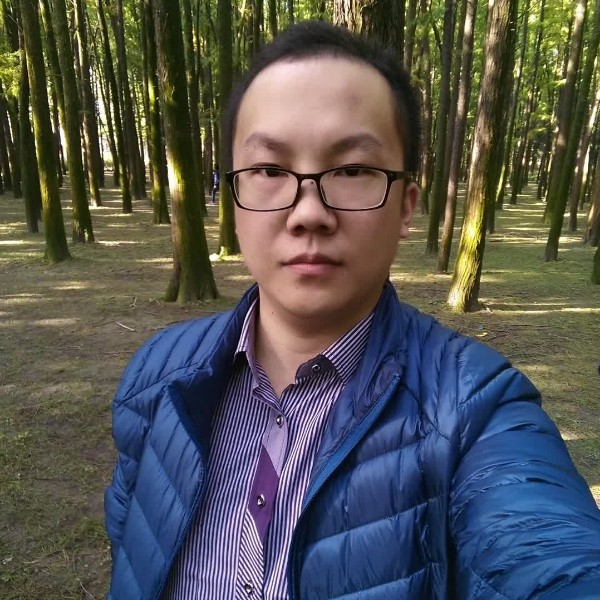 加隆的照片
