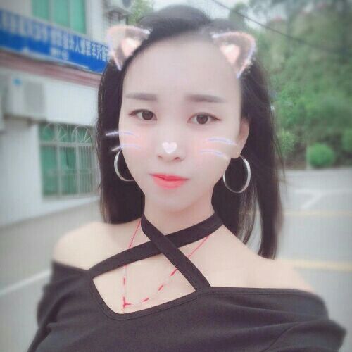 静笑而不语的照片