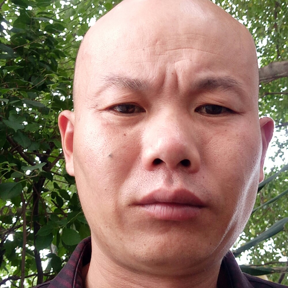 鄧志耿的照片