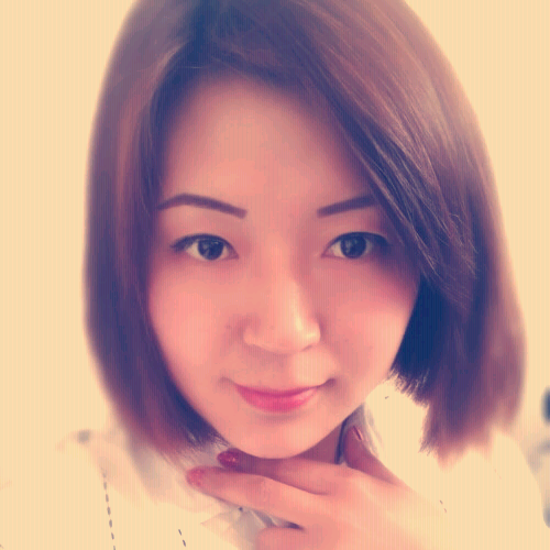 会笑的眼睛最美的照片