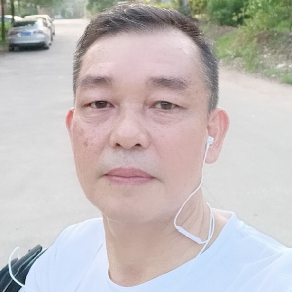 月光就干净的照片