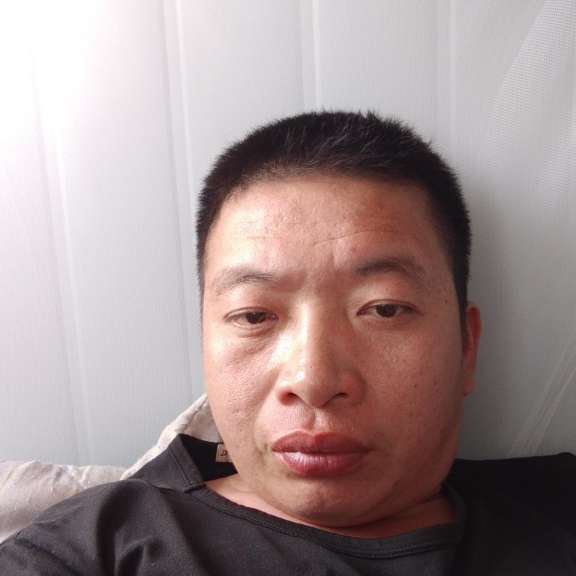 我爱你门在哪里啊的照片