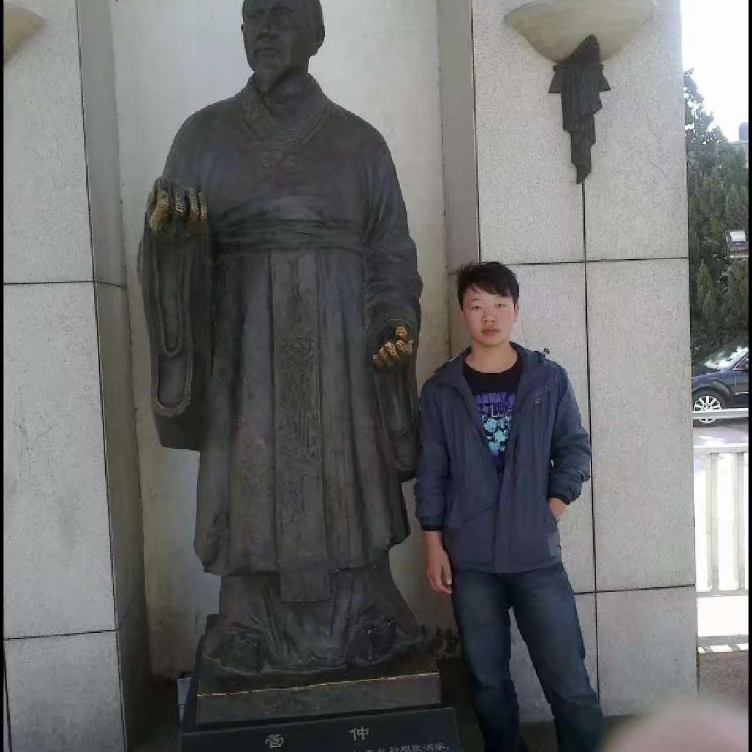 开朗等于大象的照片