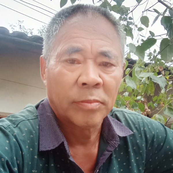 项明的照片