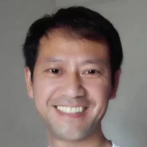 凉面魁梧的照片