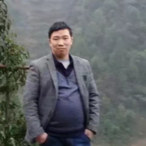 唇彩的温柔的照片