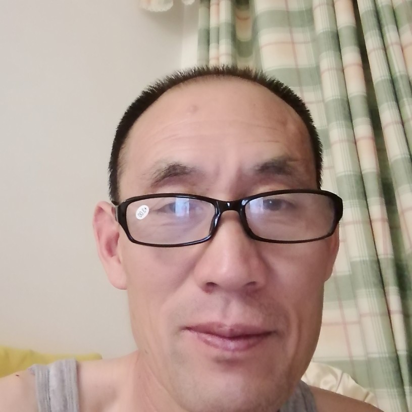努力工作生活充实的照片
