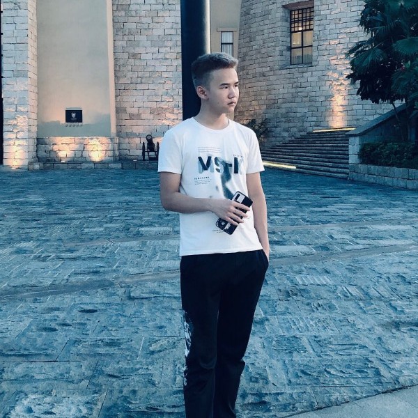 豆芽請闪闪的照片