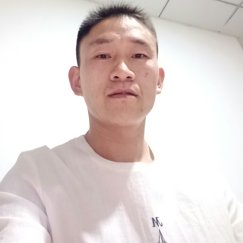 光头令的照片