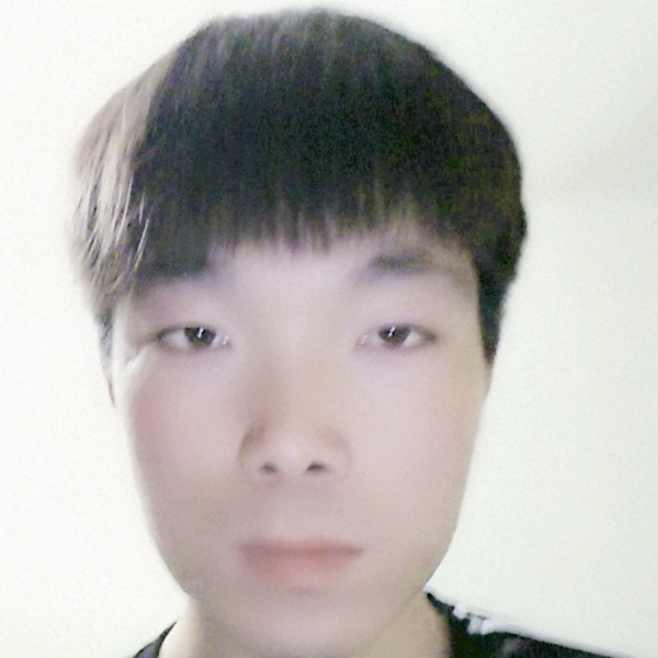 傲小富的照片