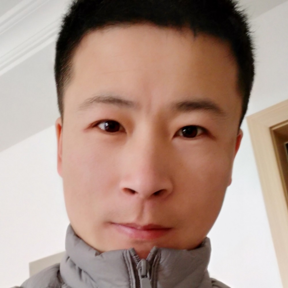 眼里全是尔的照片