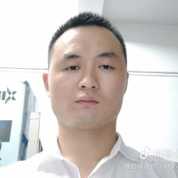 硬汉李应的照片