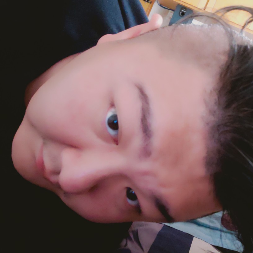 万宝路凝眸眼睛大的照片