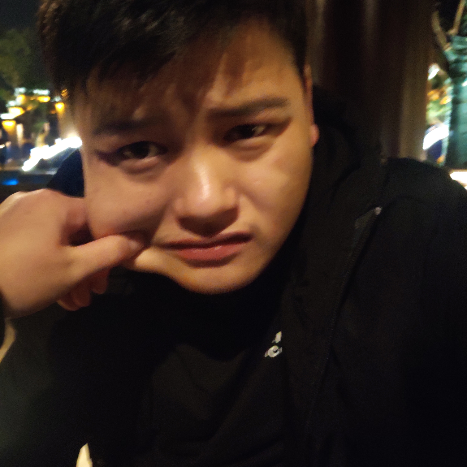 重欲寡欢的照片