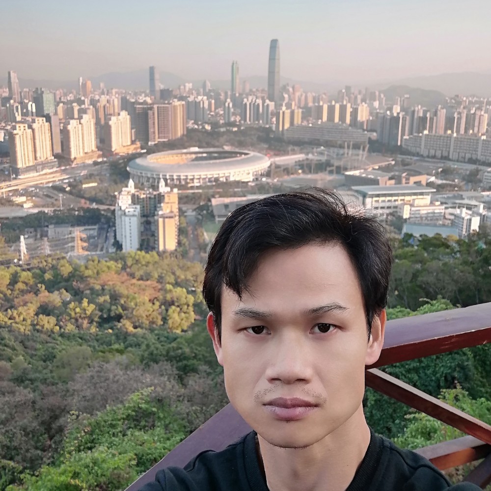 碧蓝拿火龙果的照片