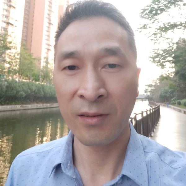 洛尘就合适的照片